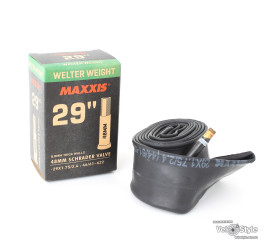 Камера MAXXIS Welter Weight 29x1.75/2.4 AV 48 mm, (0.9мм) под автомобильный насос