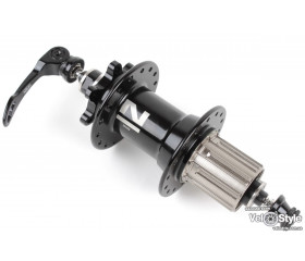 Втулка дискова задня Novatec D042SB S3S, 8-11S, 4 пром. підш., 10 мм., чорна. 32Н